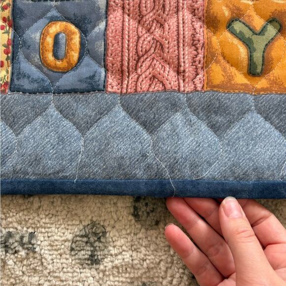 Vintage handmade blue jean teddy bear quilt - Picture 2 of 8